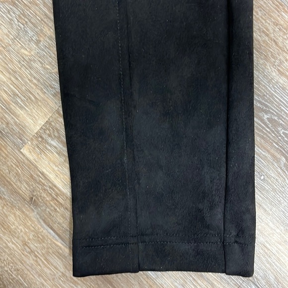 Andrew Marc Faux Suede Pull On Pants High Waist Black Stretch Womens Size Medium - Picture 5 of 13